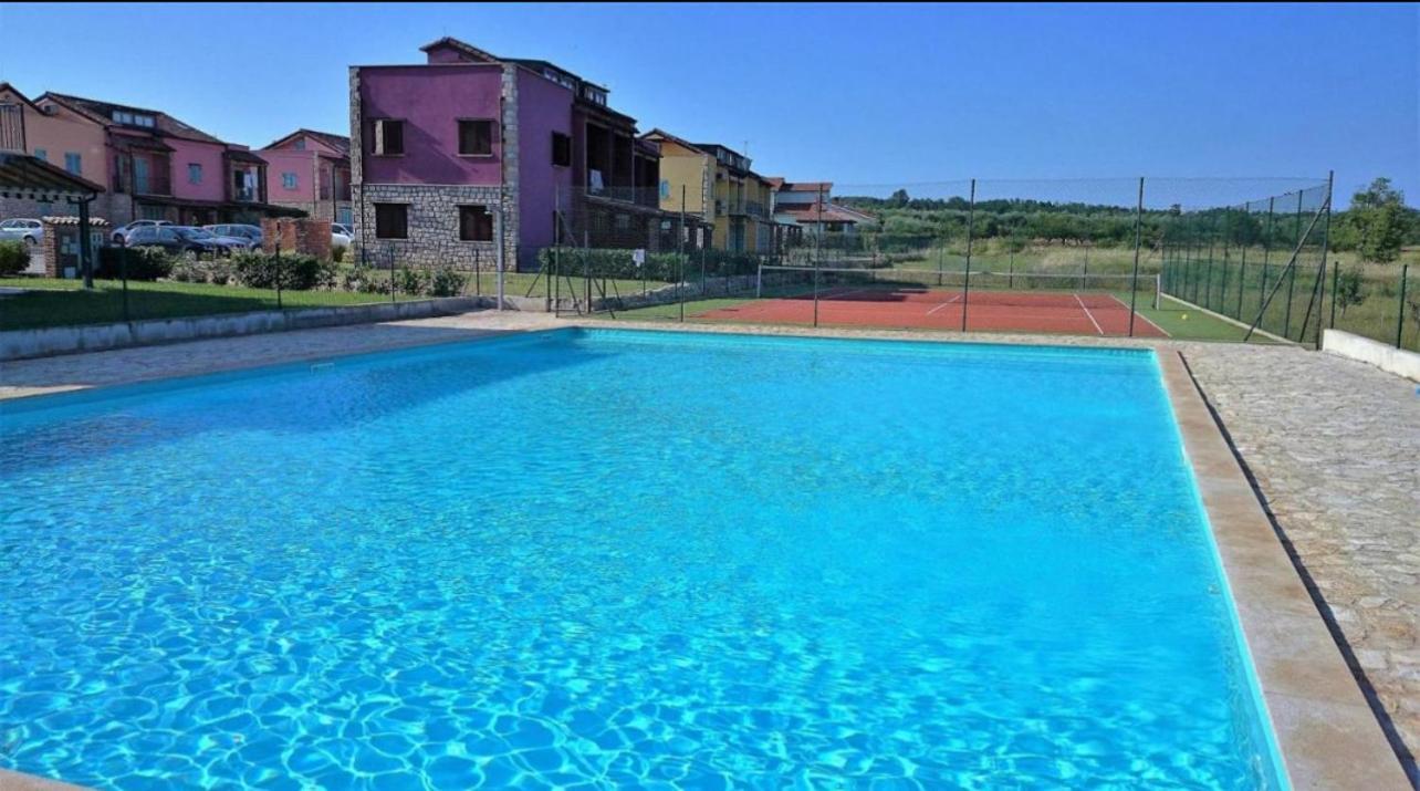 Apartment Aleks Tar-Vabriga Zewnętrze zdjęcie